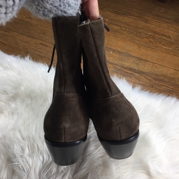 marc fisher bowie boot